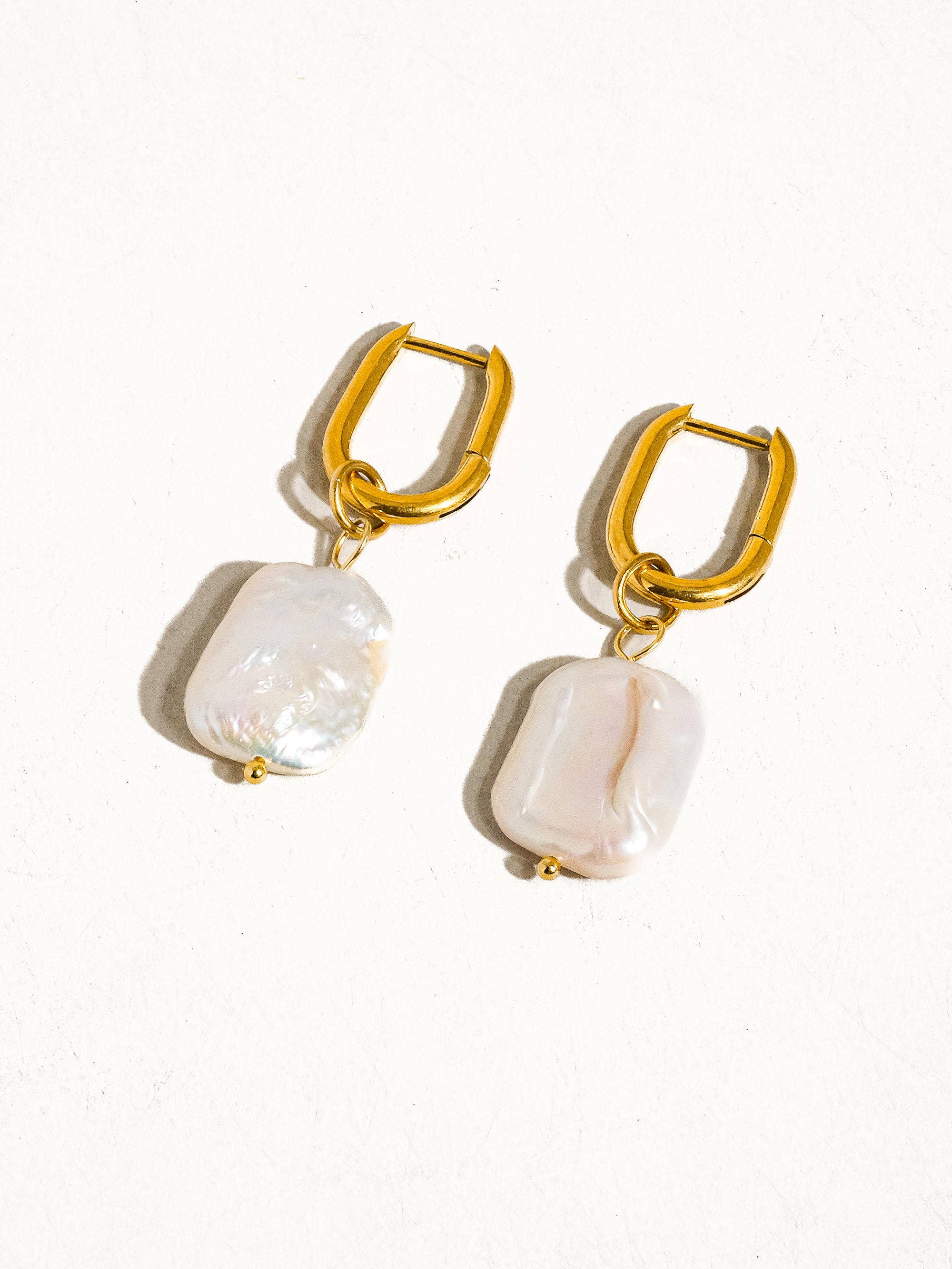 Image of Zaina 18K Gold Non-Tarnish Classic Pearl Earring